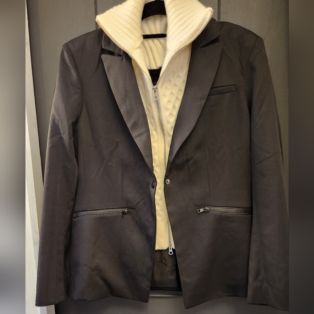 Elan Blazer